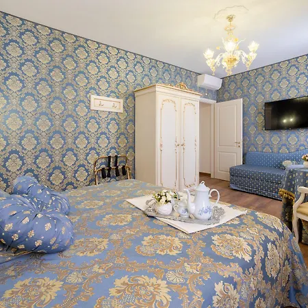 Canal View San Marco Luxury Vendégház 4*